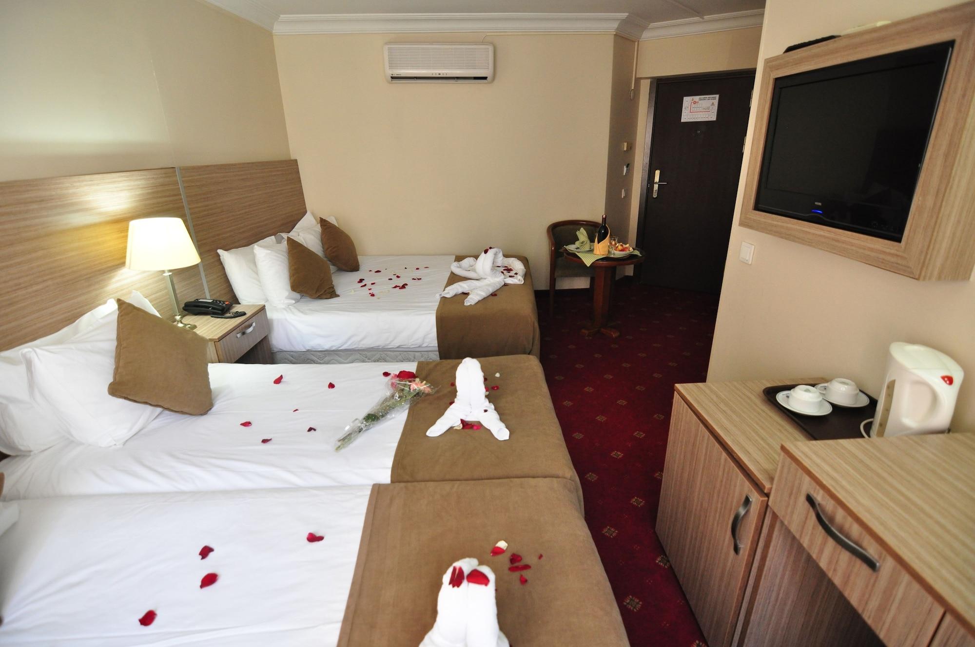 Hotel Buyuk Sahinler Istanbul Exterior foto