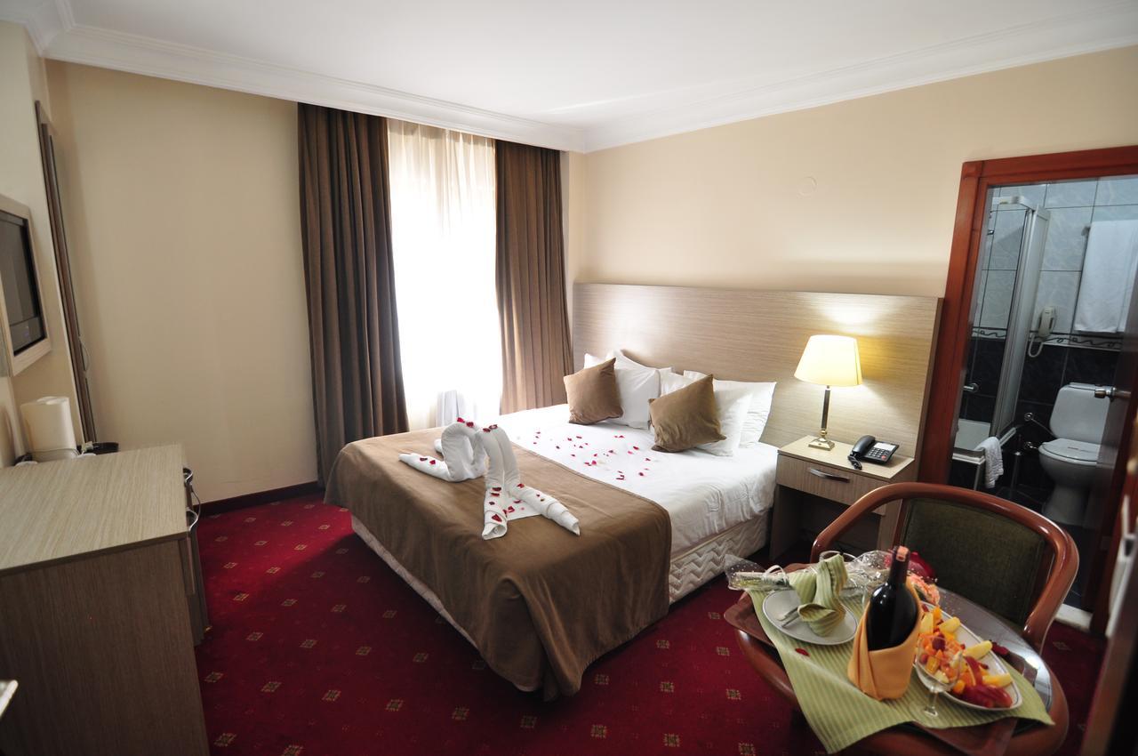 Hotel Buyuk Sahinler Istanbul Exterior foto