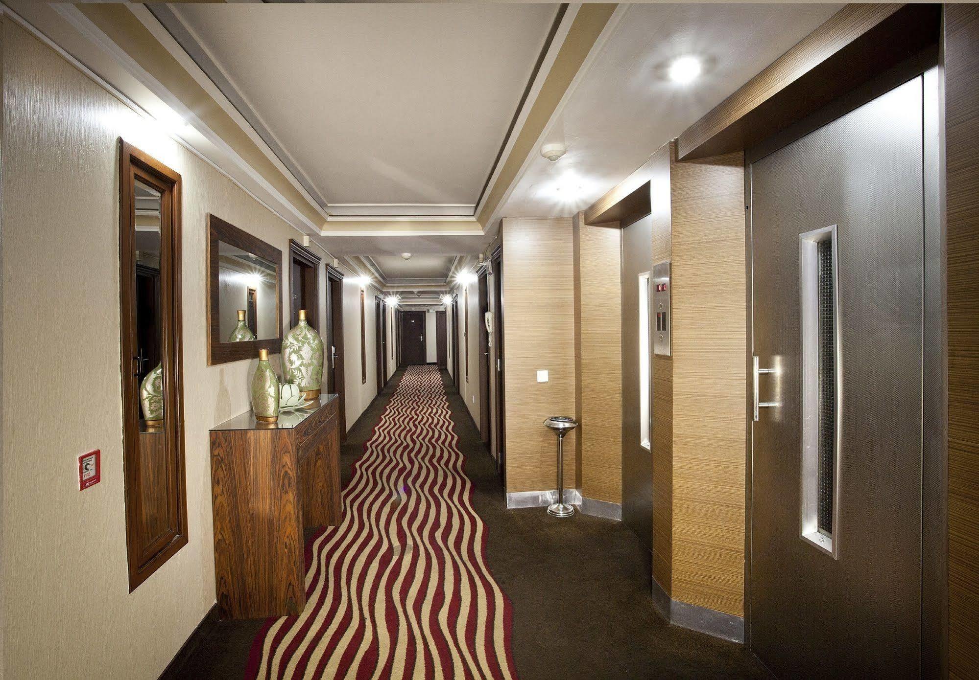 Hotel Buyuk Sahinler Istanbul Exterior foto